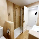Marina Tower Apartman *